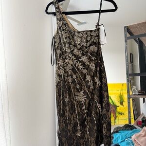 Sue Wong Black and Gold One-Shoulder Evening Gown